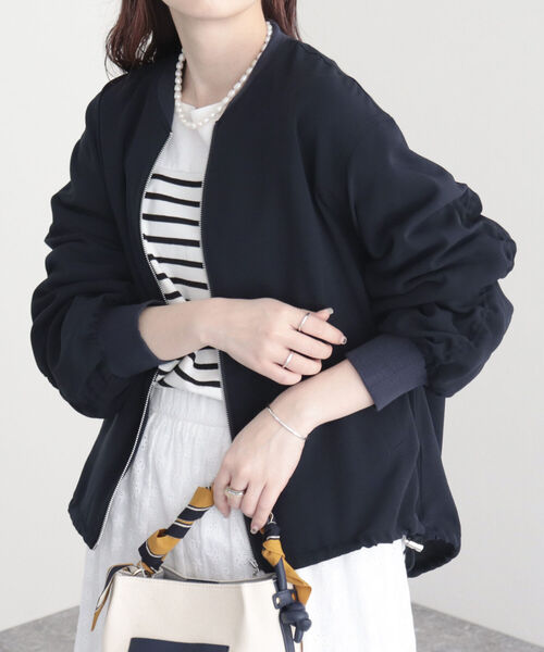 fredy emue(フレディエミュ)の「【fredy emue/フレディエミュ】袖シャーリングブルゾン(ブルゾン・レディース・ネイビー/チャコールグレー/ライトグレー・38)」の8枚目の写真