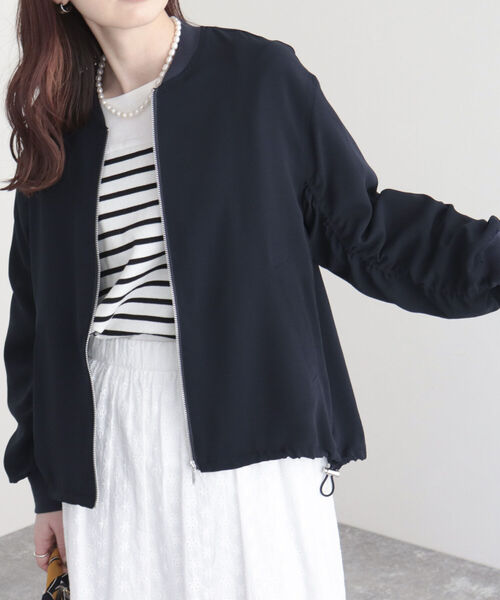 fredy emue(フレディエミュ)の「【fredy emue/フレディエミュ】袖シャーリングブルゾン(ブルゾン・レディース・ネイビー/チャコールグレー/ライトグレー・38)」の10枚目の写真