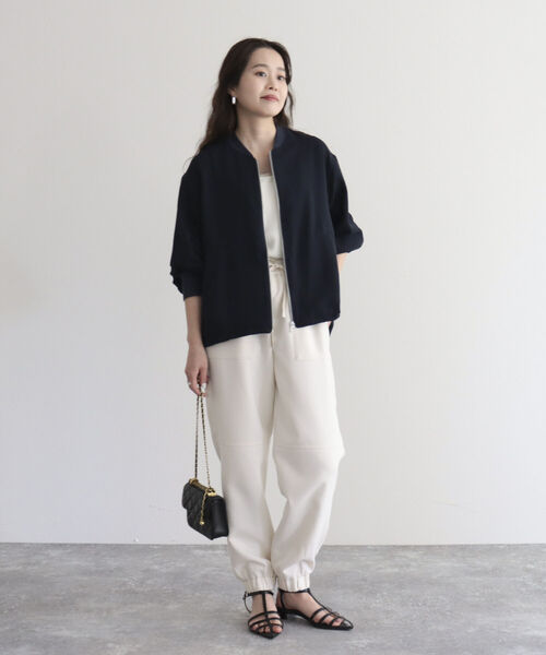 fredy emue(フレディエミュ)の「【fredy emue/フレディエミュ】袖シャーリングブルゾン(ブルゾン・レディース・ネイビー/チャコールグレー/ライトグレー・38)」の12枚目の写真