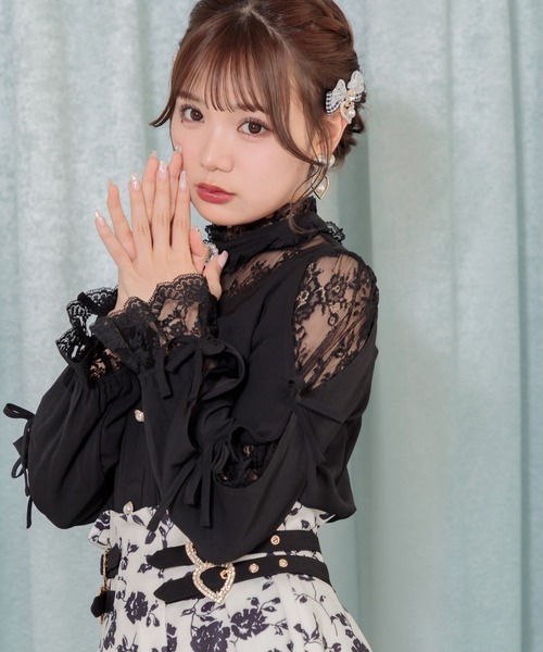 ROJITA(ロジータ)の「チョーカー風ネック袖リボンブラウス(シャツ/ブラウス・レディース・グレー/ホワイト/ブラック・FREE)」の5枚目の写真