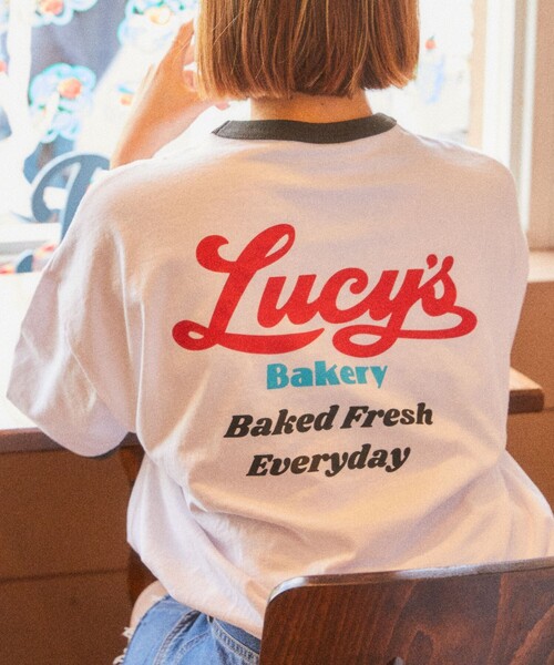 FREAK'S STORE（フリークスストア）の「【限定展開】LUCY'S BAKERY×FREAK'S STORE/ルーシーズベーカリー 別注 ビッグシルエット バックプリント クルーネックTシャツ（Tシャツ/カットソー・メンズ・ホワイト/ブラック/ネイビー/ライトピンク/その他9・SMALL/MEDIUM/LARGE）」の13枚目の写真