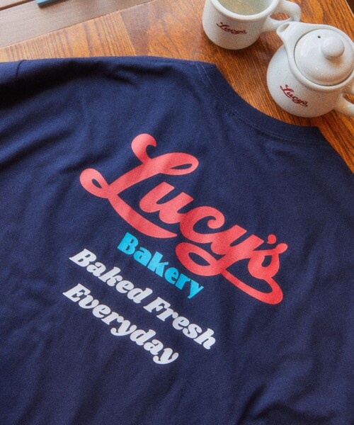 FREAK'S STORE（フリークスストア）の「【限定展開】LUCY'S BAKERY×FREAK'S STORE/ルーシーズベーカリー 別注 ビッグシルエット バックプリント クルーネックTシャツ（Tシャツ/カットソー・メンズ・ホワイト/ブラック/ネイビー/ライトピンク/その他9・SMALL/MEDIUM/LARGE）」の15枚目の写真