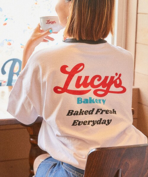 FREAK'S STORE（フリークスストア）の「【限定展開】LUCY'S BAKERY×FREAK'S STORE/ルーシーズベーカリー 別注 ビッグシルエット バックプリント クルーネックTシャツ（Tシャツ/カットソー・メンズ・ホワイト/ブラック/ネイビー/ライトピンク/その他9・SMALL/MEDIUM/LARGE）」の5枚目の写真