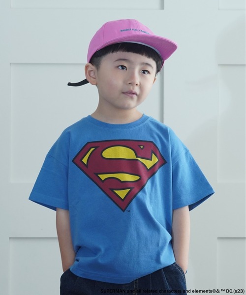 SUPERMAN（スーパーマン）の「【SUPERMAN】半袖Tシャツ(80～150cm)（Tシャツ/カットソー・キッズ・ブルー/オフホワイト/チャコール・100/110/120/130/140/150/80/90/95）」の3枚目の写真