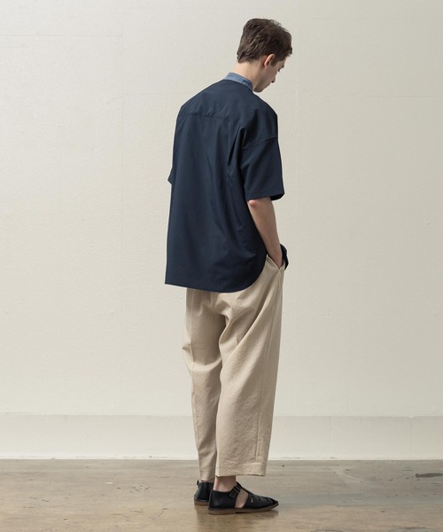 SLICK(スリック)の「ドロップショルダーバンドカラーシャツ(シャツ/ブラウス・メンズ・ネイビー/ホワイト/サックスブルー・1/2/3)」の11枚目の写真
