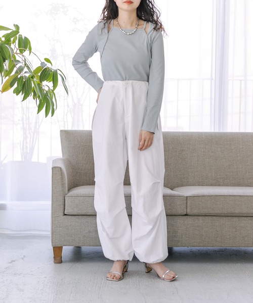 earthy パラシュートパンツ earthy（アーシー）の「【撥水】パラシュートパンツ（その他