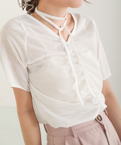 Bab(バブ)の「シアーギャザー2WAYトップス(Tシャツ/カットソー・レディース・ブラック/オフホワイト/イエロー・M)」の6枚目の写真