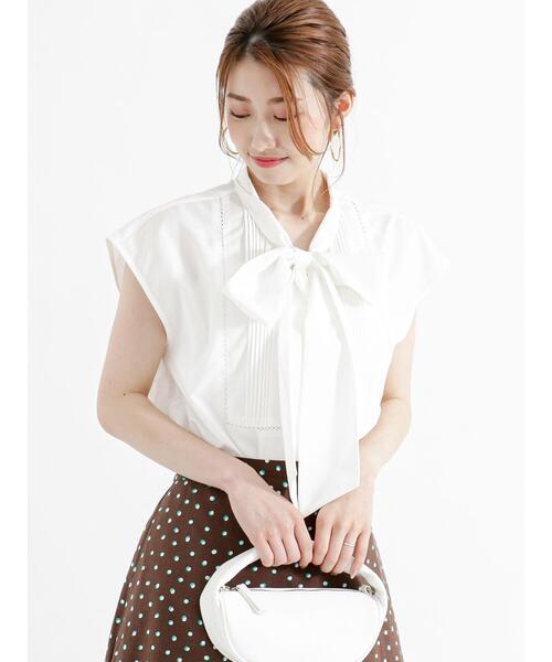 Te chichi（テチチ）の「ハシゴレースボウタイブラウス（シャツ/ブラウス・レディース・ブラック/オフホワイト/ブルー・F）」の2枚目の写真