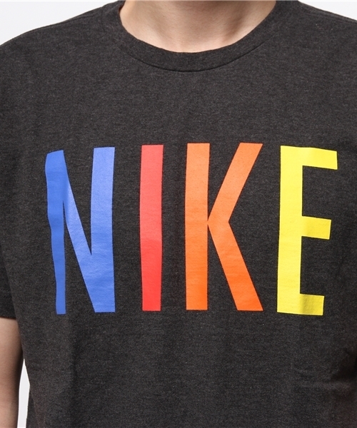 NIKE(ナイキ)の「NIKE / ブレーザー レインボーパック Tシャツ(Tシャツ/カットソー・メンズ・ホワイト/ブラック・LARGE)」の7枚目の写真
