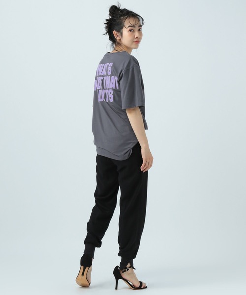 BAYFLOW(ベイフロー)の「エンブロイダリーTシャツ(Tシャツ/カットソー・レディース・グレー/オフホワイト/チャコール・FREE)」の19枚目の写真