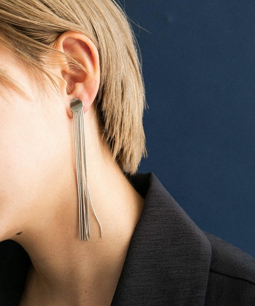 KBF（ケイビーエフ）の「ロングチェーンイヤリング（イヤリング・レディース・ゴールド/シルバー・ONE）」の9枚目の写真