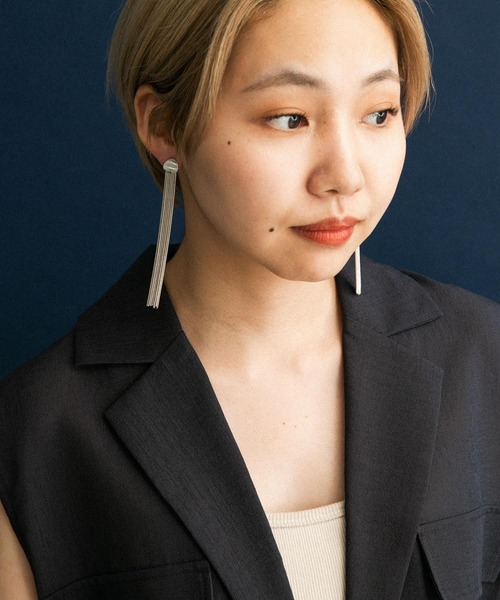 KBF（ケイビーエフ）の「ロングチェーンイヤリング（イヤリング・レディース・ゴールド/シルバー・ONE）」の8枚目の写真