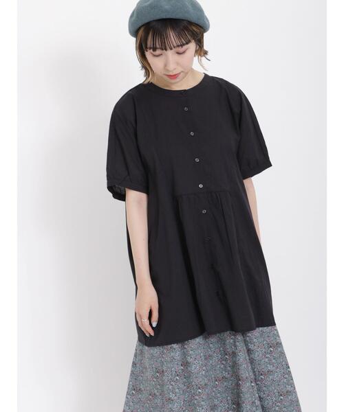 Samansa Mos2（サマンサ モスモス）の「切替バンドカラーチュニック（チュニック・レディース・ブラック/オフホワイト/グリーン/ブラウン・F）」の2枚目の写真