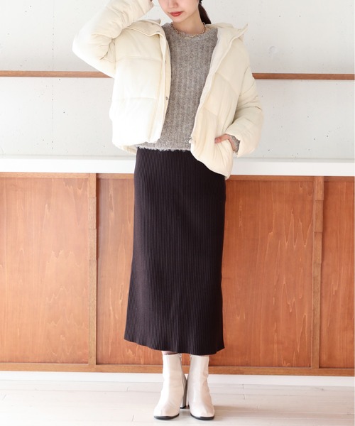 MAISON BREEZE(メゾンブリーズ)の「【MAISON BREEZE】フード付き中綿ボリュームジャケット KNF037(ダウンジャケット/コート・レディース・ベージュ/ホワイト/ブラック・FREE)」の19枚目の写真