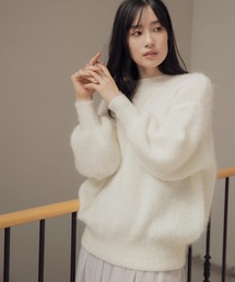 エアリーヤーンクルーネックセーター