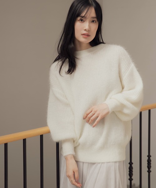 HEYUMM（ヘユム）の「エアリーヤーンクルーネックセーター（ニット/セーター・レディース・ライトベージュ/ブラック/アイボリー・ONE）」の22枚目の写真