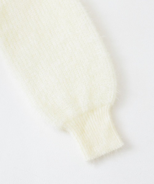 HEYUMM（ヘユム）の「エアリーヤーンクルーネックセーター（ニット/セーター・レディース・ライトベージュ/ブラック/アイボリー・ONE）」の9枚目の写真