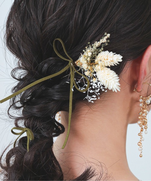 Kana（カナ）の「ドライフラワー スウェード 細リボン Ｕピン ３本セット 結婚式 お呼ばれ オケージョン（ヘアピン・レディース・ブルー/アイボリー/レッド・フリー）」の5枚目の写真