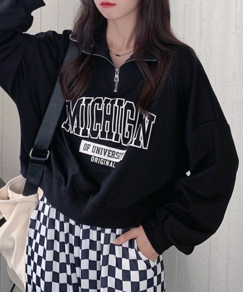 Chaco closet(チャコ クローゼット)の「MICHIGANハーフZIPショートスウェットプルオーバー(スウェット・レディース・ブラック/ネイビー/ホワイト・FREE)」の2枚目の写真