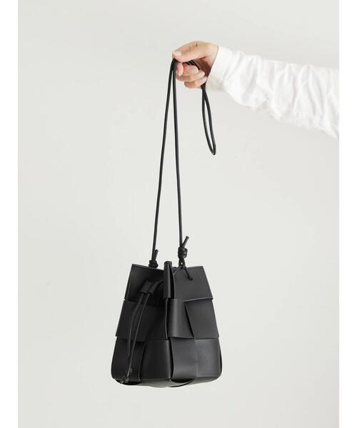 AMERICAN HOLIC（アメリカンホリック）の「編み込み巾着ショルダーBAG（ショルダーバッグ・レディース・ブラック/ブラウン/シルバー・FREE）」の22枚目の写真