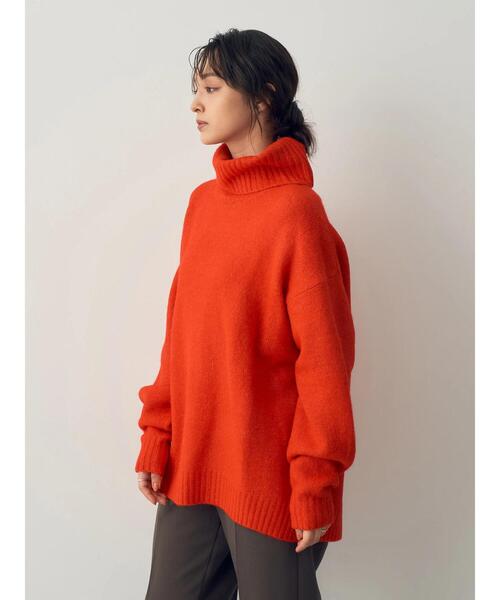 YECCA VECCA(イェッカヴェッカ)の「オフタートルネックソフトニット(ニット/セーター・レディース・アイボリー/レッド/チャコールグレー・FREE)」の18枚目の写真