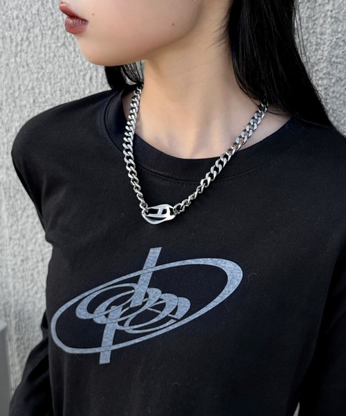 LVEU.(ラブユ.)の「【LVEU.】サークルグラフィッククロップドロンT / トップス カットソー ロンT クロップド ショート丈 プリントT ホワイト ブラック ZOZOTOWN限定(Tシャツ/カットソー・レディース・ブラック/ホワイト・FREE)」の19枚目の写真