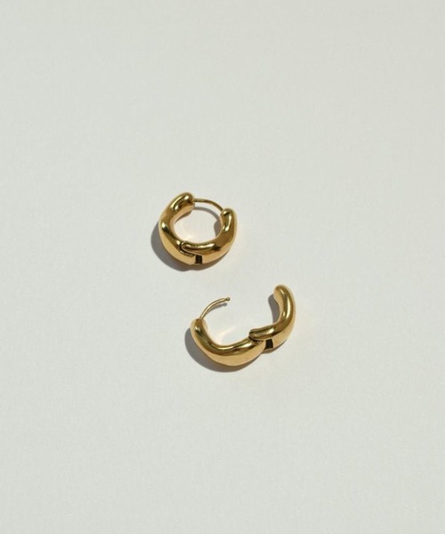 GOLDY(ゴールディ)の「【GOLDY】アレルギー対応 ミニ プランプ ワンタッチ ステンレス ピアス / 1230602(ピアス(両耳用)・レディース・ゴールド/シルバー・FREE)」の5枚目の写真