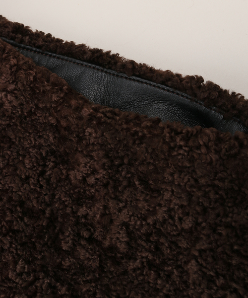 nanushka(ナヌーシュカ)の「【NANUSHKA/ナヌーシュカ】JEN LARGE FAUX SHEARLING(ハンドバッグ・レディース・ブラウン・FREE)」の12枚目の写真