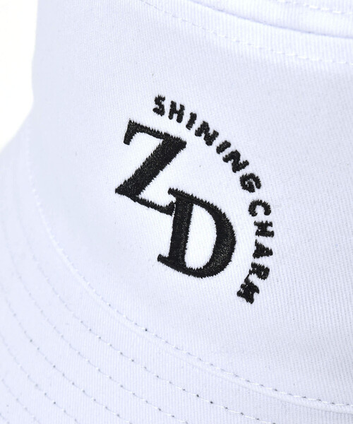 ZIDDY（ジディ）の「【 ニコ☆プチ 掲載 】モノグラムヒョウ柄リバーシブルバケットハット（ハット・キッズ・ホワイト/ブラック・FREE）」の8枚目の写真