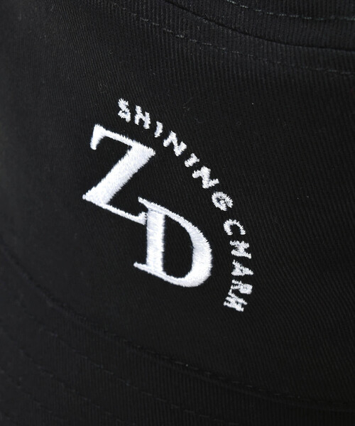 ZIDDY（ジディ）の「【 ニコ☆プチ 掲載 】モノグラムヒョウ柄リバーシブルバケットハット（ハット・キッズ・ホワイト/ブラック・FREE）」の14枚目の写真