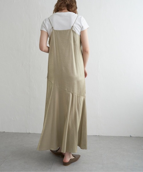 notch.（ノッチ）の「グリッターキャミワンピース（ワンピース・レディース・ブラック/ベージュ・M）」の5枚目の写真