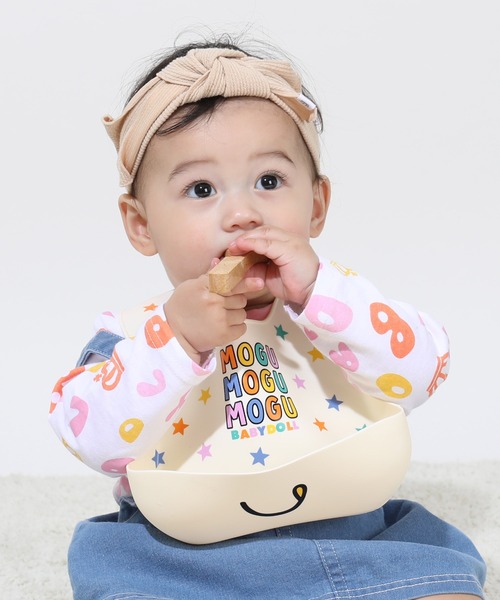 BABYDOLL(ベビードール)の「お食事 シリコン スタイ 9142(スタイ/よだれかけ・キッズ・オフホワイト・ONE SIZE)」の5枚目の写真