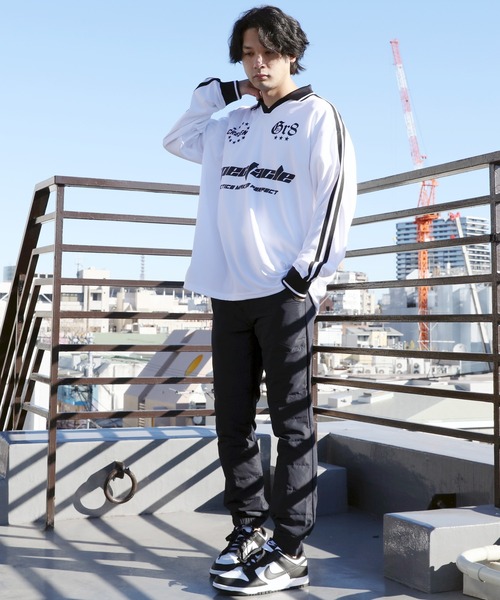 8(eight)(エイト)の「衿付きサッカー ロングTシャツ(Tシャツ/カットソー・メンズ・オフホワイト/ネイビー/ブラック/レッド・MEDIUM/LARGE)」の10枚目の写真