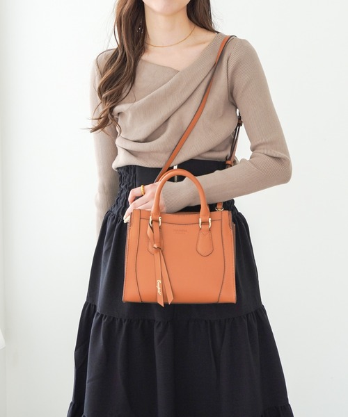 Jewelna Rose（ジュエルナローズ）の「クロフォード 本革ハンドバッグ S 11921（ハンドバッグ・レディース・グレイッシュベージュ/ブルー/チャコールグレー/ピンク/グレー/オレンジ・FREE）」の20枚目の写真