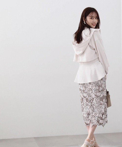 PROPORTION BODY DRESSING（プロポーションボディドレッシング）の「バックフレアマウンテンパーカー / 1214155203（マウンテンパーカー・レディース・ホワイト系その他/ベージュ/ネイビー・SMALL/MEDIUM）」の6枚目の写真