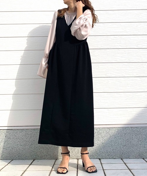 Q(キュー)の「サイドギャザージャンスカ(ジャンパースカート・レディース・ブラック/グレイッシュベージュ・MEDIUM)」の19枚目の写真