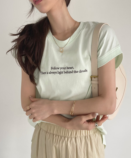 Eclat one（エクラワン）の「レタリング刺繍 フレンチスリーブ カットソー（Tシャツ/カットソー・レディース・オフホワイト/ネイビー/ミント・FREE）」の14枚目の写真