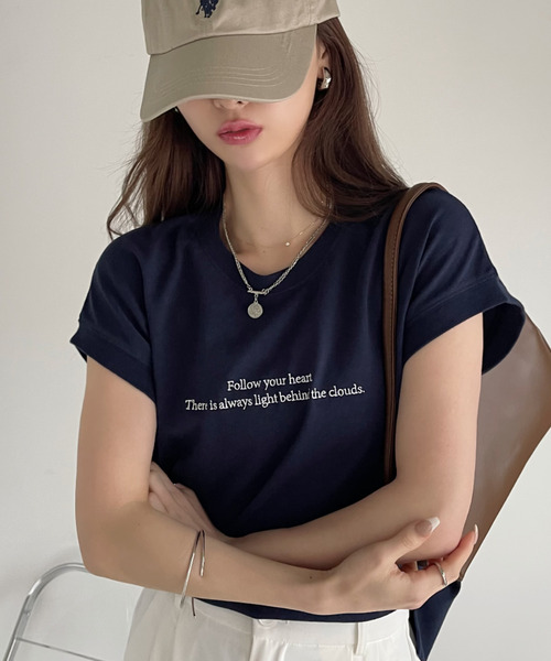 Eclat one（エクラワン）の「レタリング刺繍 フレンチスリーブ カットソー（Tシャツ/カットソー・レディース・オフホワイト/ネイビー/ミント・FREE）」の22枚目の写真