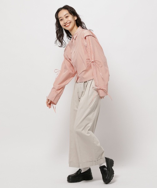 niko and...（ニコアンド）の「マーセリボンスリーブシャツ（シャツ/ブラウス・レディース・ネイビー/オレンジ/ホワイト/ブルー・BIG(L)/SHORT）」の8枚目の写真