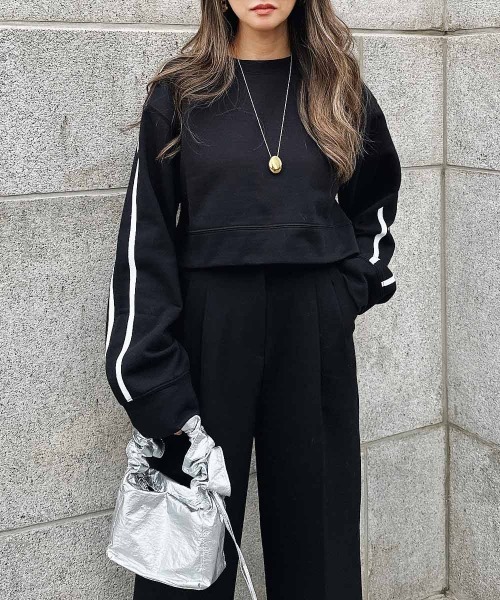 esutoreja（エストレジャ）の「ラインショートスウェット（Tシャツ/カットソー・レディース・チャコール/ブラック/オートミール・FREE）」の2枚目の写真