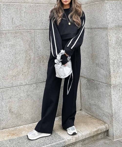 esutoreja（エストレジャ）の「ラインショートスウェット（Tシャツ/カットソー・レディース・チャコール/ブラック/オートミール・FREE）」の5枚目の写真