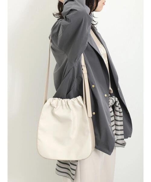 Samansa Mos2 blue(サマンサモスモスブルー)の「ワンハンドルナイロンコンビトート(ハンドバッグ・レディース・ターコイズブルー/ブラック/ライトベージュ・F)」の3枚目の写真