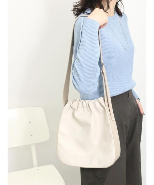 Samansa Mos2 blue(サマンサモスモスブルー)の「ワンハンドルナイロンコンビトート(ハンドバッグ・レディース・ターコイズブルー/ブラック/ライトベージュ・F)」の21枚目の写真