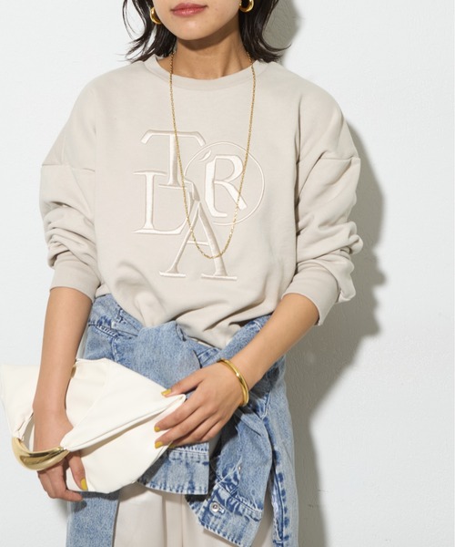LARUTA(ラルータ)の「【LARUTA】厚盛り刺繍裏毛プルオーバー(Tシャツ/カットソー・レディース・ライトベージュ/オフホワイト/チャコールグレー・FREE)」の19枚目の写真