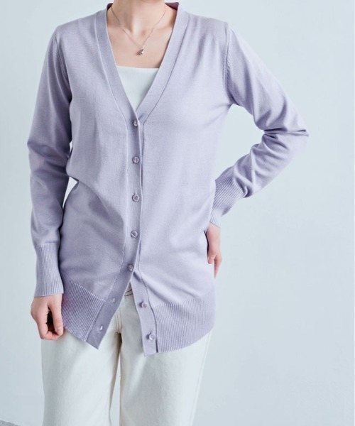 kirakiraShop（キラキラショップ）の「Vネック ロング ベーシック ニット カーディガン（カーディガン/ボレロ・レディース・アイボリー/杢グレー/オフホワイト/チャコール/ネイビー/レッド/ブラック/ベージュ/ダークグリーン/ライトブルー/ブルー/ラベンダー・FREE）」の11枚目の写真