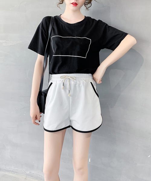 Miniministore(ミニミニストア)の「パイピング ショートパンツ 韓国 部屋着(スウェットパンツ・レディース・ダークグレー/ピンク/ライトグレー/ホワイト/ネイビー/ブラック/レッド・FREE)」の12枚目の写真