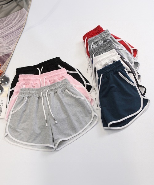 Miniministore(ミニミニストア)の「パイピング ショートパンツ 韓国 部屋着(スウェットパンツ・レディース・ダークグレー/ピンク/ライトグレー/ホワイト/ネイビー/ブラック/レッド・FREE)」の22枚目の写真