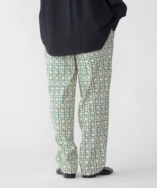 SHIPS（シップス）の「SHIPS: タイプライター プリント イージー パンツ（その他パンツ・メンズ・イエロー/ダークグリーン/ブラウン/ネイビー/ダークブルー/グリーン/ナチュラル・MEDIUM/LARGE）」の19枚目の写真