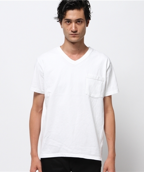 Goodwear(Since1983)(グッドウェア)の「GOOD WEAR / グッドウエア: V-Neck Pocket Tee Slim WHT Tシャツ #(Tシャツ/カットソー・メンズ・ボルドー/ホワイト/ピンク/バーガンディー/アイボリー/ライトブルー/ネイビー/オレンジ/ブルー系その他/ブラック/サックスブルー/チャコールグレー/グリーン/グレー・LARGE/SMALL/X-LARGE/MEDIUM)」の18枚目の写真