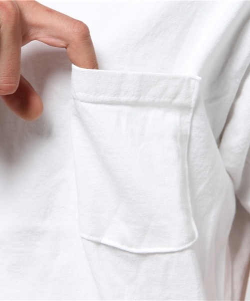 Goodwear(Since1983)(グッドウェア)の「GOOD WEAR / グッドウエア: V-Neck Pocket Tee Slim WHT Tシャツ #(Tシャツ/カットソー・メンズ・ボルドー/ホワイト/ピンク/バーガンディー/アイボリー/ライトブルー/ネイビー/オレンジ/ブルー系その他/ブラック/サックスブルー/チャコールグレー/グリーン/グレー・LARGE/SMALL/X-LARGE/MEDIUM)」の15枚目の写真